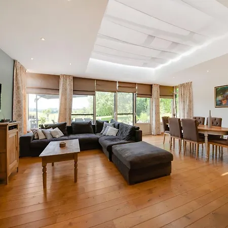 Countryside In With Terrace, Cleaning Included Holiday home *