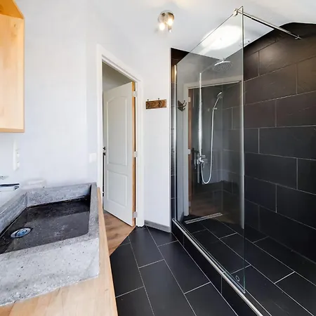 Countryside In With Terrace, Cleaning Included Holiday home